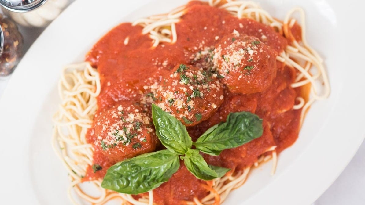 Kid's spaghetti & meatballs.