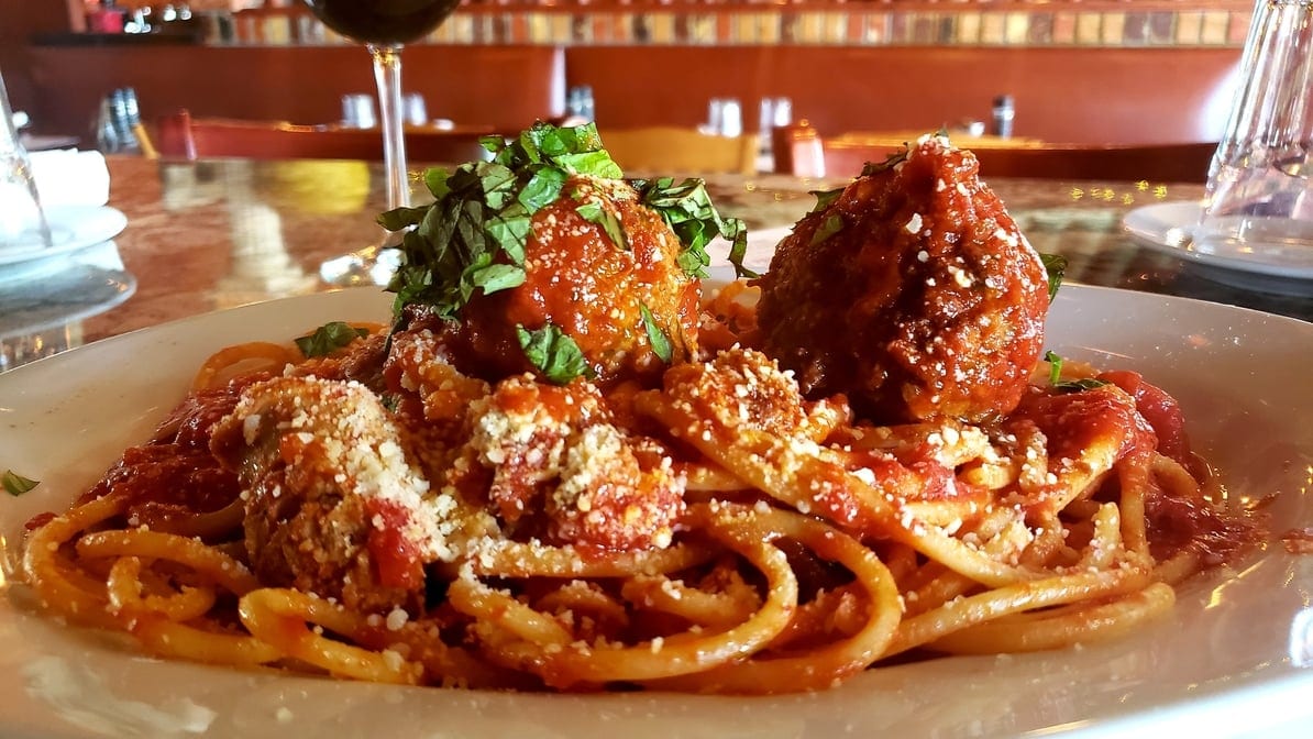 Spaghetti & meatballs.