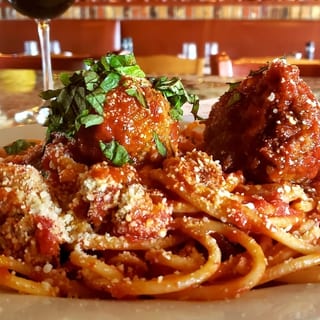 Spaghetti & meatballs
