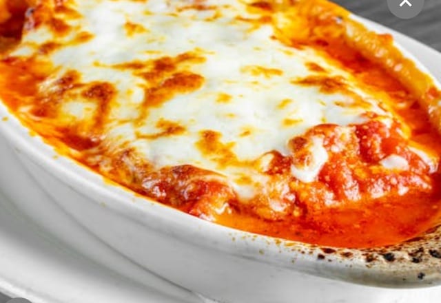 Manicotti.