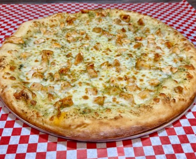 Grilled chicken pesto pizza.