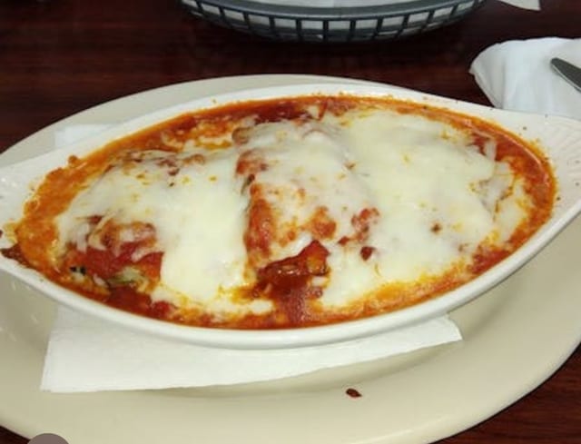 Baked cheese ravioli.